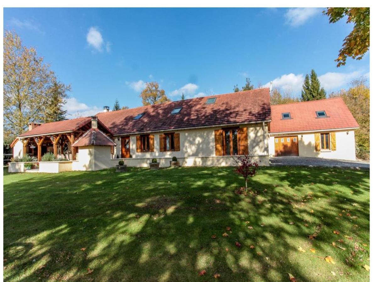 Libellule Bed & Breakfast Coussac-Bonneval ภายนอก รูปภาพ