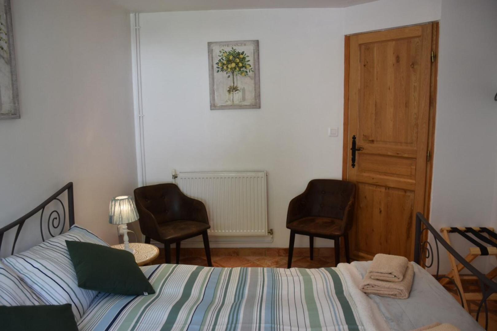 Libellule Bed & Breakfast Coussac-Bonneval ภายนอก รูปภาพ