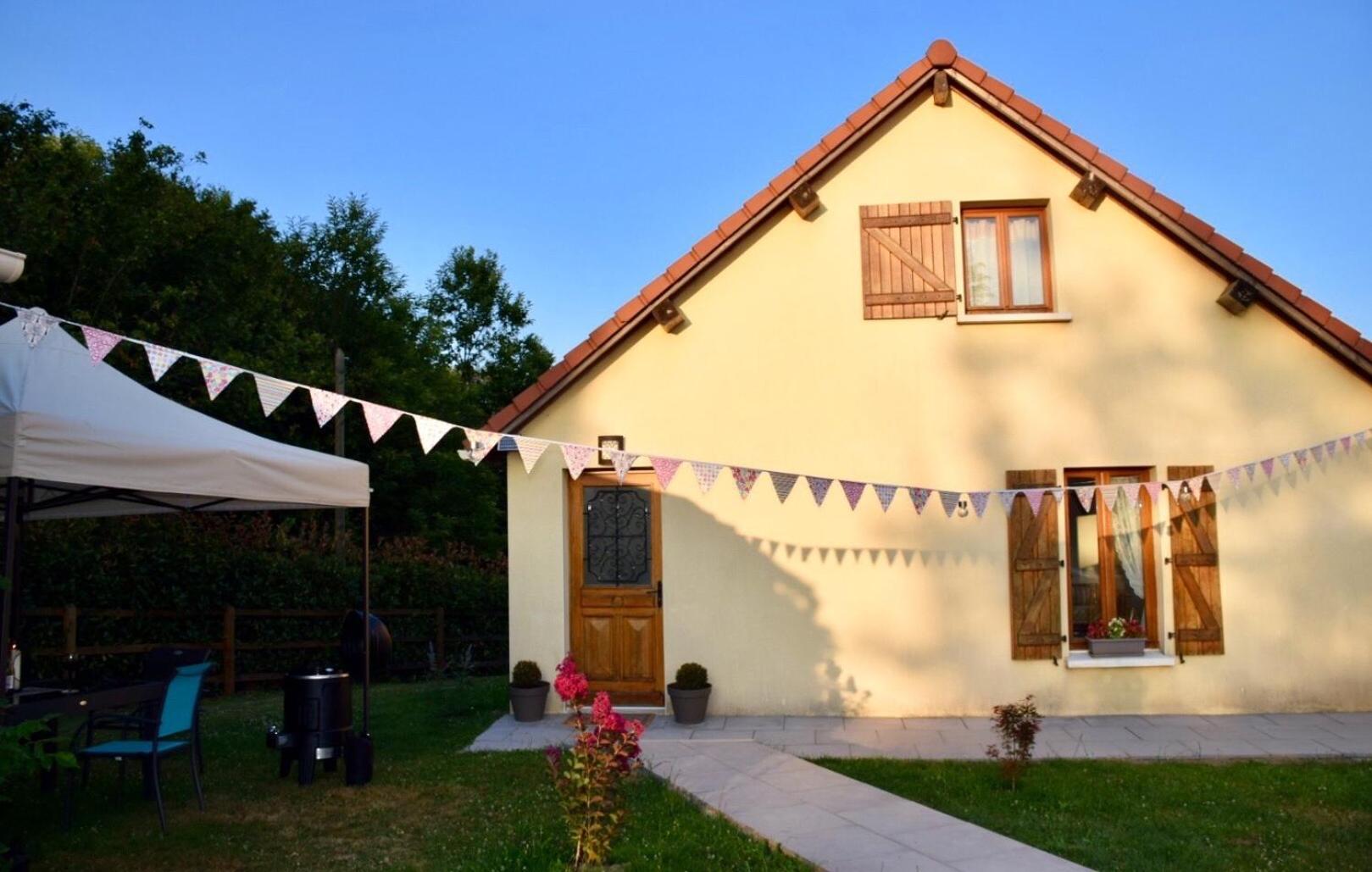 Libellule Bed & Breakfast Coussac-Bonneval ภายนอก รูปภาพ