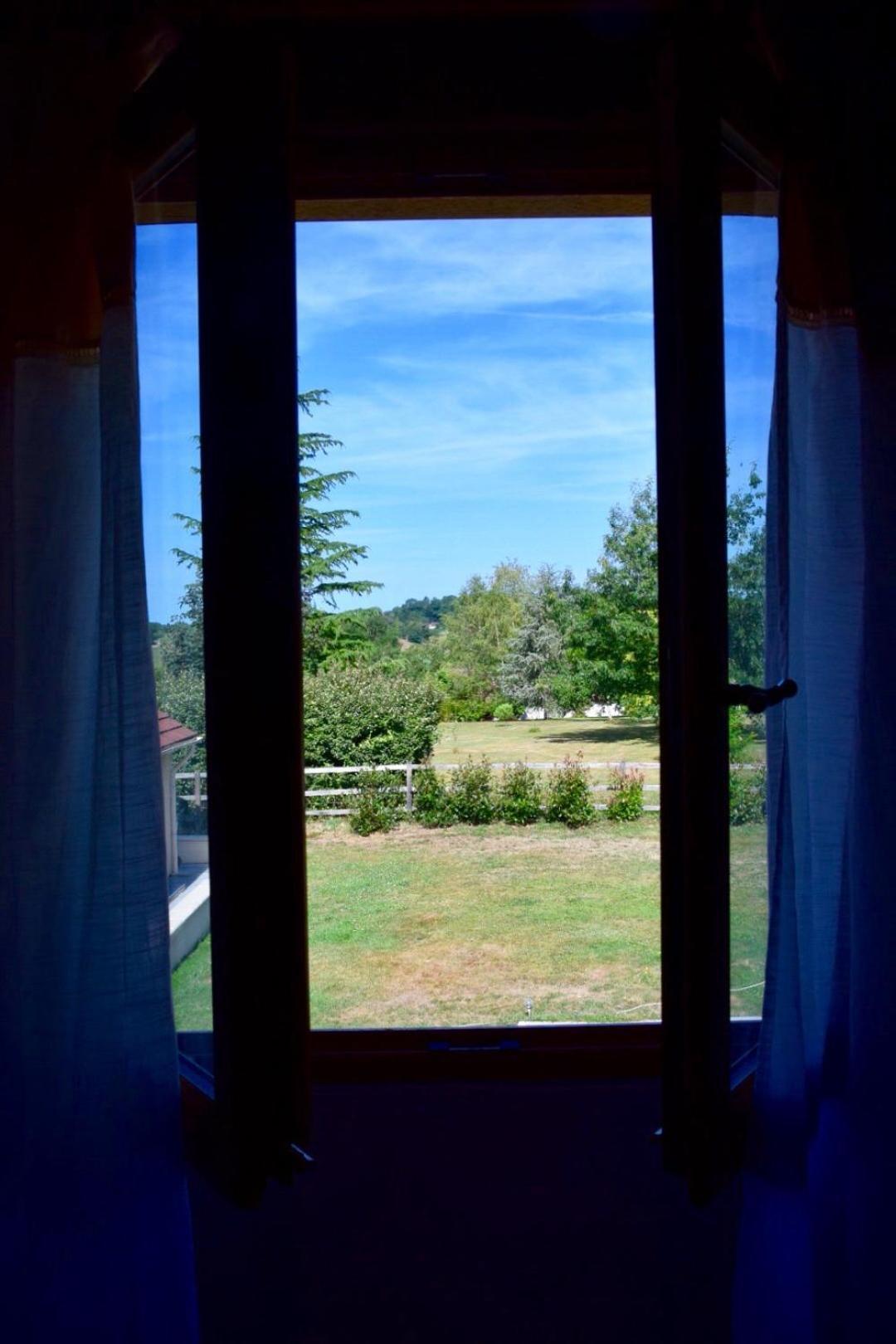 Libellule Bed & Breakfast Coussac-Bonneval ภายนอก รูปภาพ